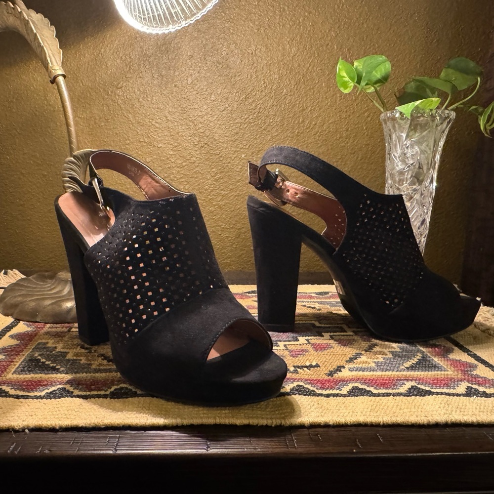 Slingback Heel